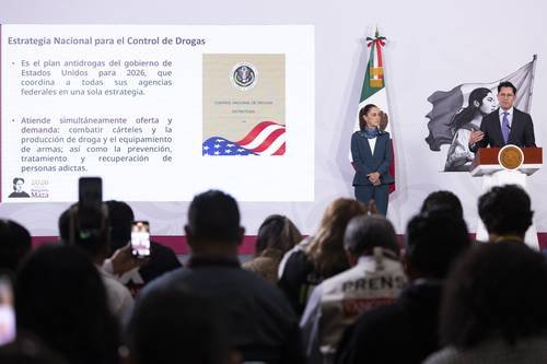 Julio Hernández López: Astillero